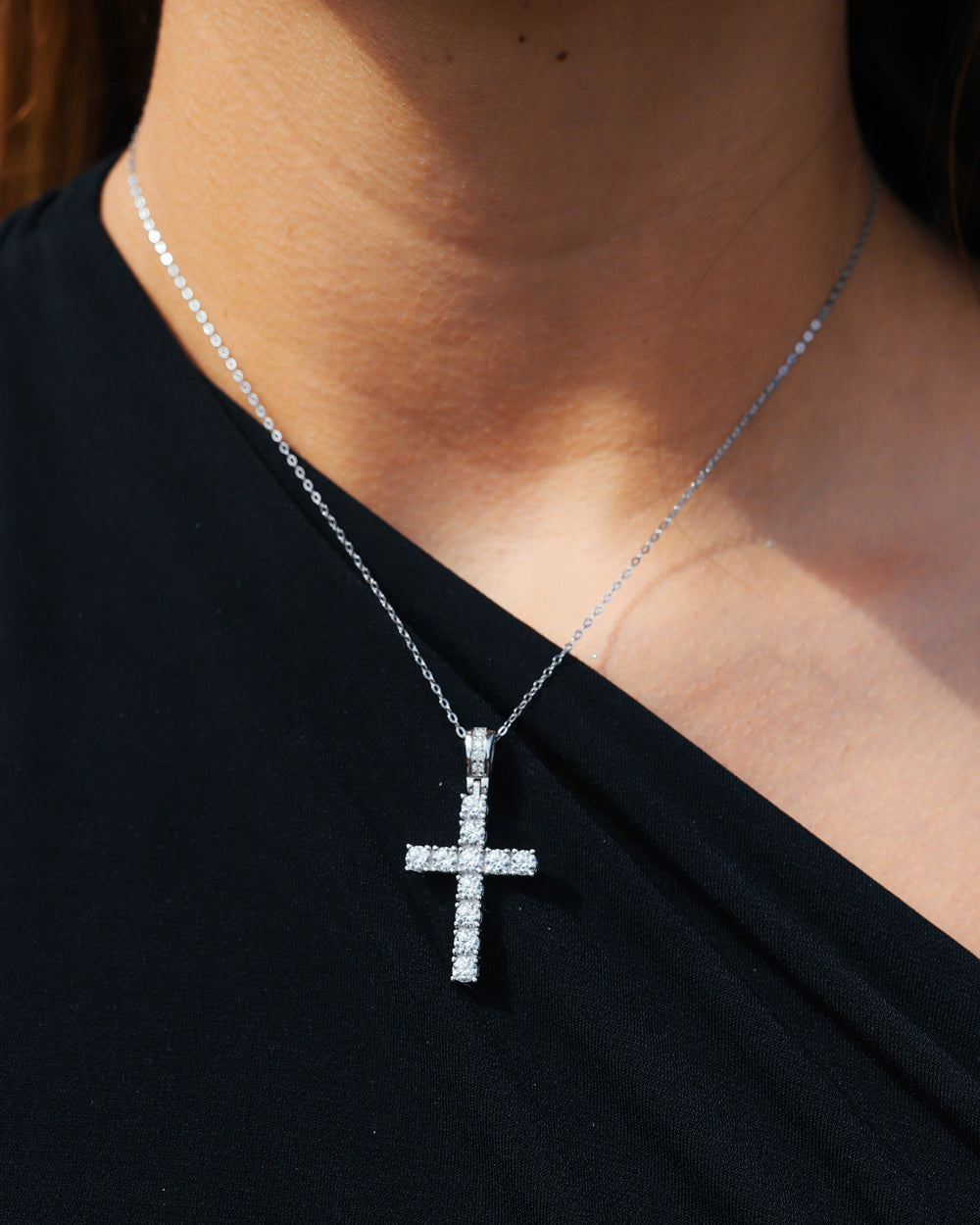 CROSS PIECE PENDANT. - MOISSANITE 925 SILVER